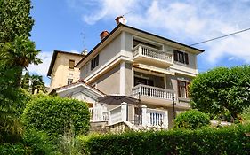 Apartments Villa Salona